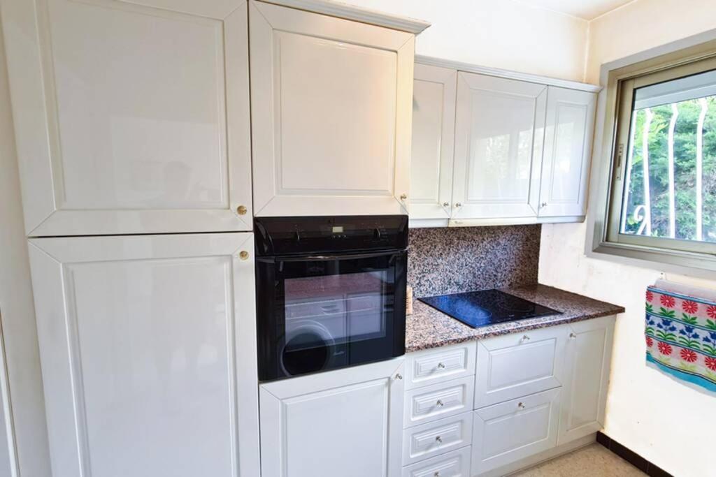 Casalionelantibes 70 Sqm Apartment With Garden And Parking Exterior photo
